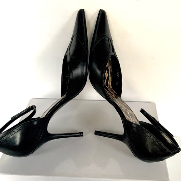 Dolce & Gabbana black heels  with ankle strap 37.5 - Picture 10 of 11